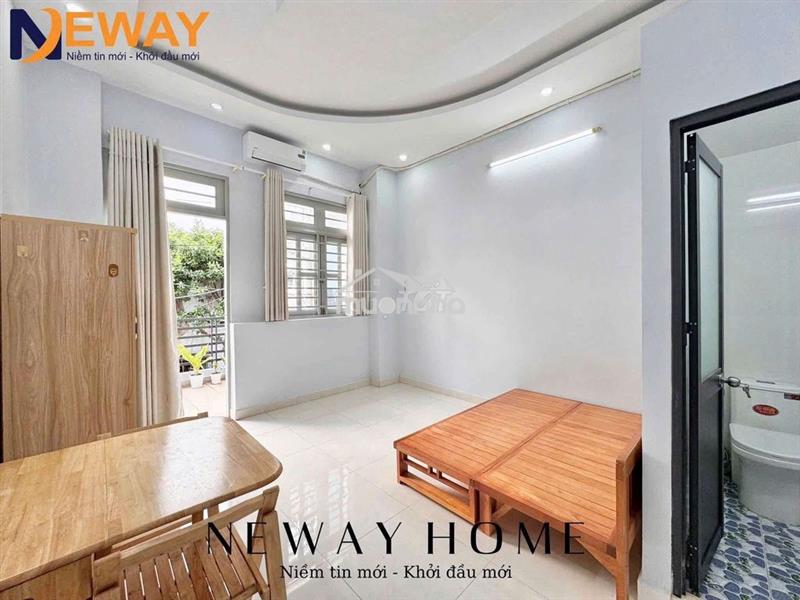 Ban công full nt ngay ngã tư 4 xã, đầm sen gần đh văn hiến, tân phú