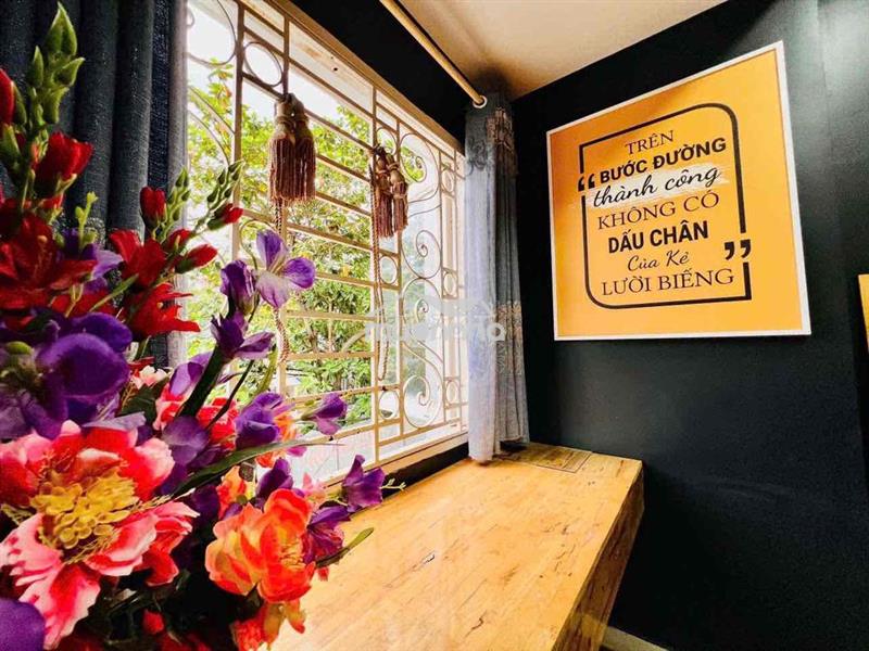Cho thuê studio ban công siêu đẹp tạ quang bửu – full nội thất