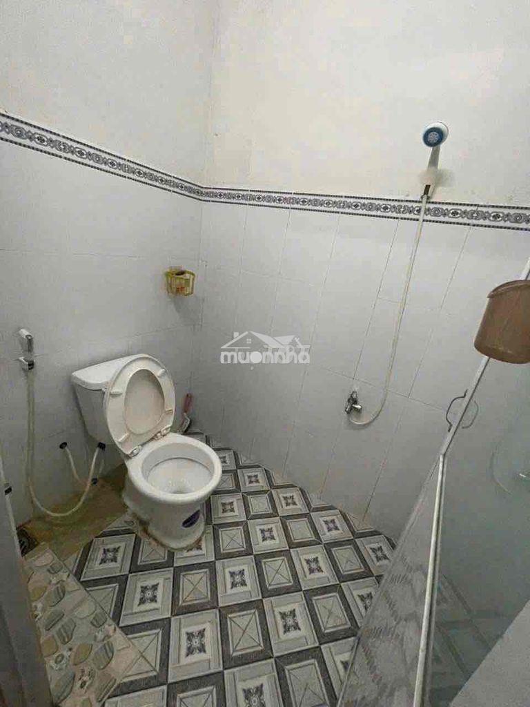 Cho thuê nhà trệt lầu 3,5x6m 1phòng sân đậu ô tô kdc hưng phú 1 - 3