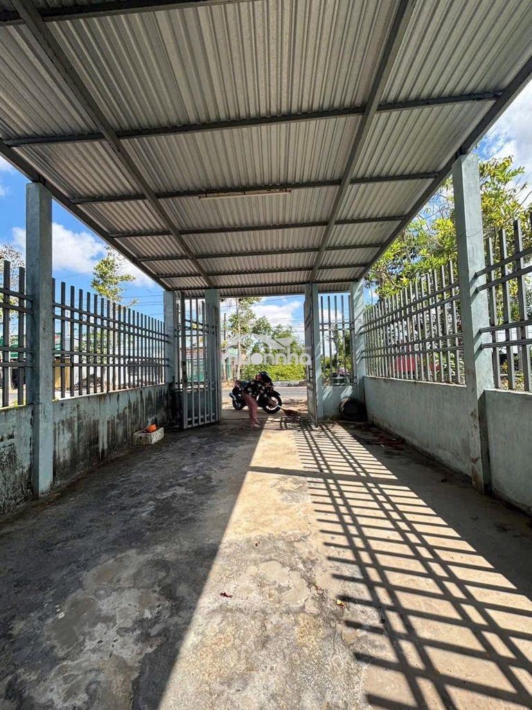 Cần bán gấp căn nhà cấp 4 ở 1/ đ. lê minh nhựt-130m2 shr giá 820 triệu - 4