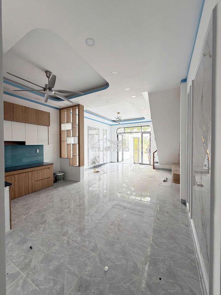 Bán nhà hoàn thiện ngay gần trường đh việt đức bến cát bình dương - 2