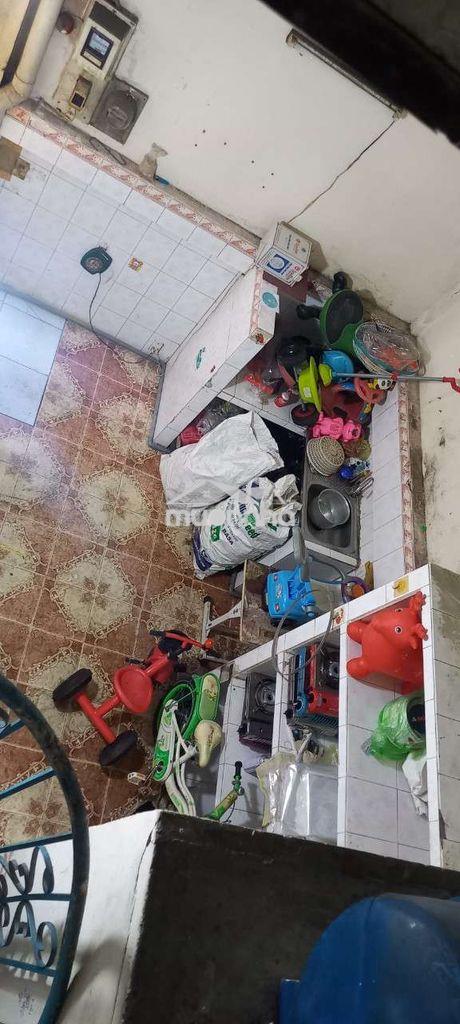 Nhà nguyên căn nhỏ trong hẻm rẻ - 2