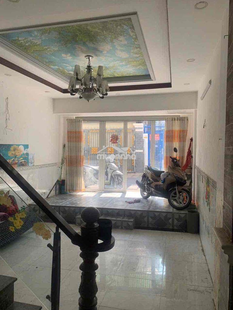 Cho thuê nhà nguyên căn hèm ô tô dcl thị trấn nhà bè - 2