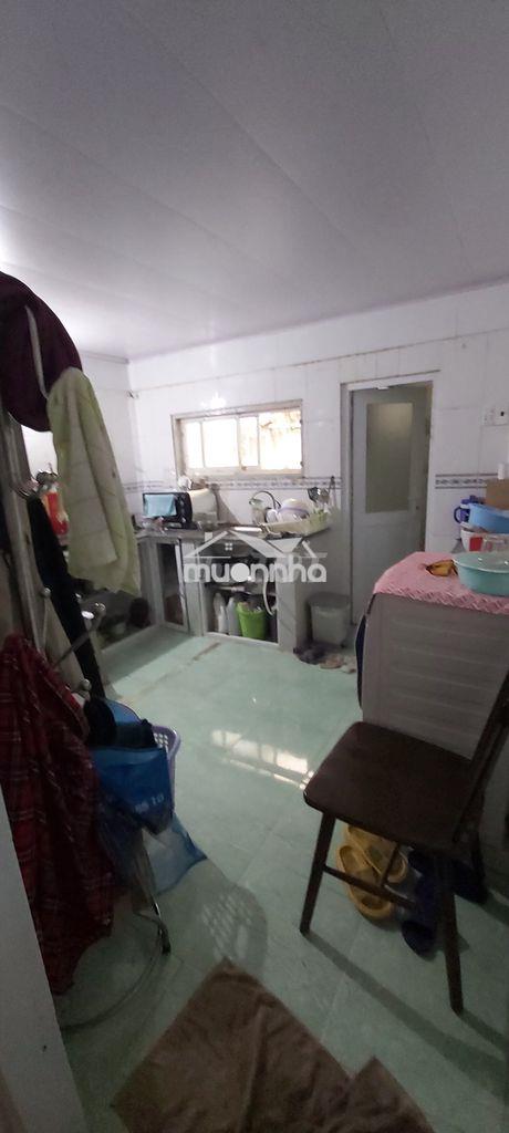 Lầu 1 lô d cư xá lý thường kiệt