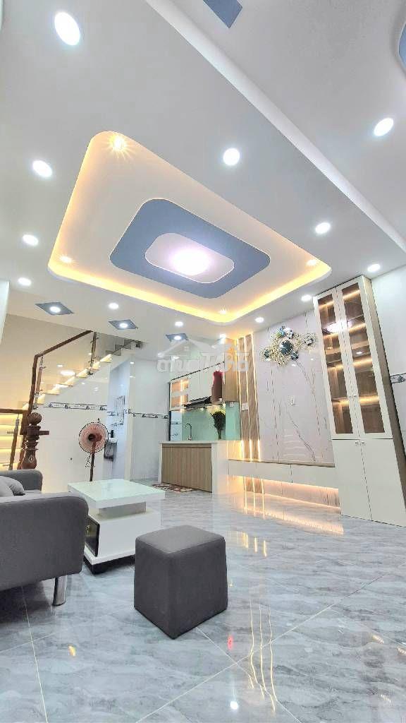 Nhà đẹp 3 pn, gần cầu chánh hưng, 3 phút đi q.5, full nội thất, shr - 3