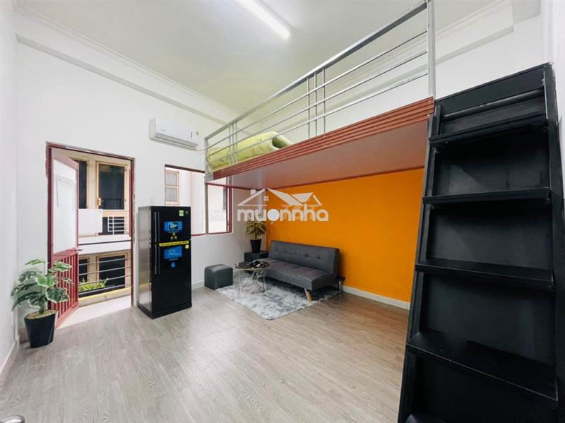 Phòng duplex ban công, tách bếp, full nt, giờ tự do, khoá vân tay