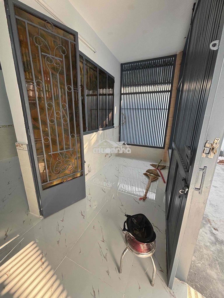Cho thuê nhà nguyên căn 100m2 đường trần văn khánh, phường tân thuận
