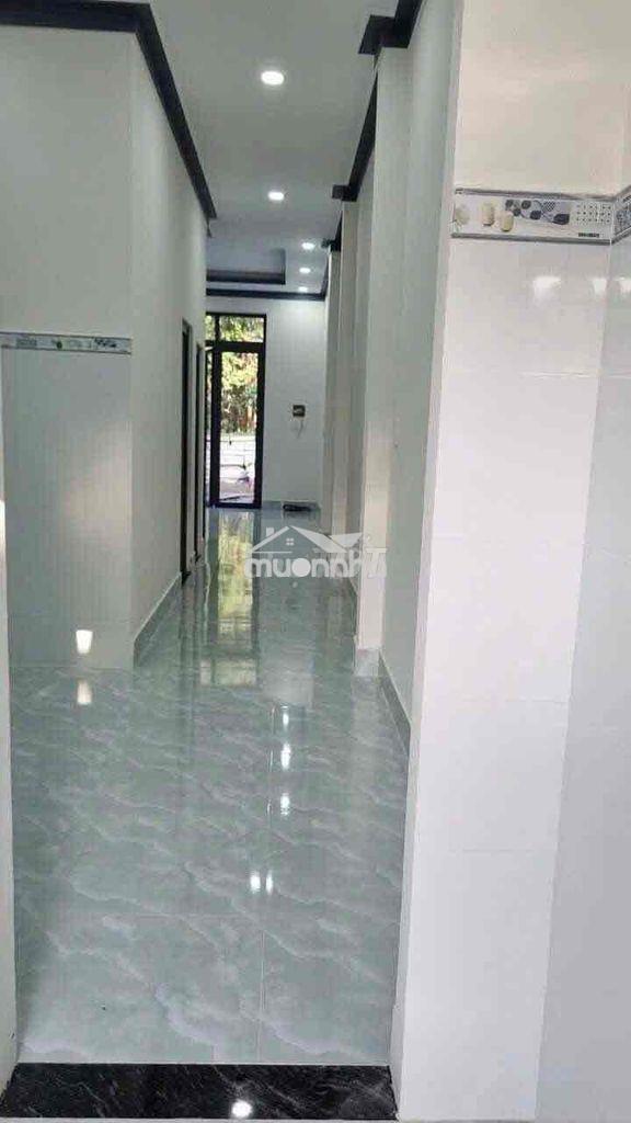 Cho thuê nhà mới 100%