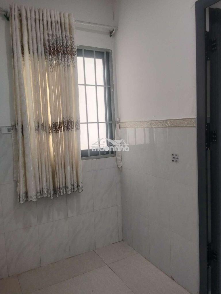 Nhà cho thuê hẻm c4 phạm hùng - 4