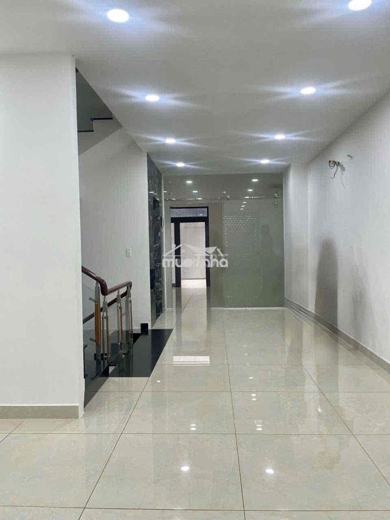 Cho thuê văn phòng 100m2 vị trí đẹp cho việc kinh doanh thịnh vượng