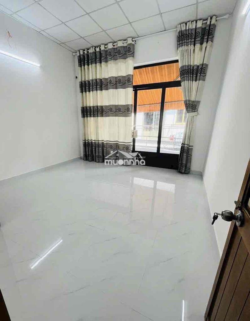 Nhà mới, hẻm rộng vị trí đẹp, 1 trệt 1 lầu, 2p. ngủ ok - 4