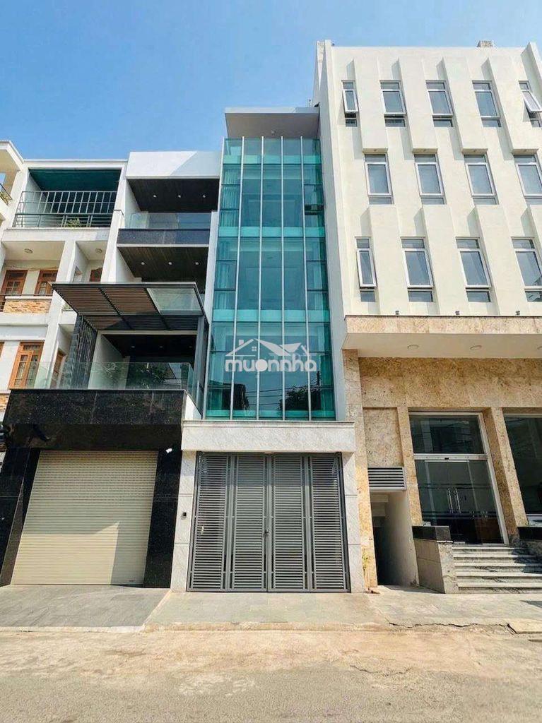 Siêu phẩm ốp kính than máy - 151b bàu cát, q.tân bình - dtsd 400m2.