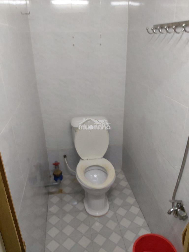 Cho thuê nguyên căn nhà trọ có gác suốt 24m2, sạch đẹp chỉ 1.8tr/th - 4