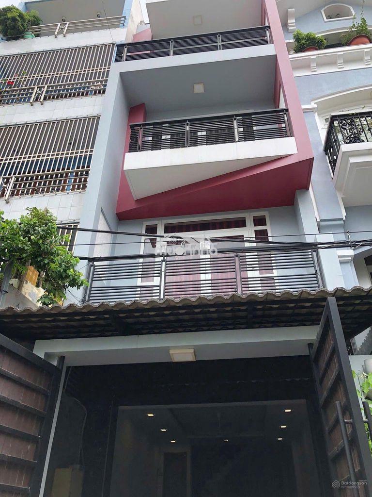 Nhà hẻm 8 m. khu công viên  biệt thự .  khu nguyễn cửu đàm  4,5 tấm 