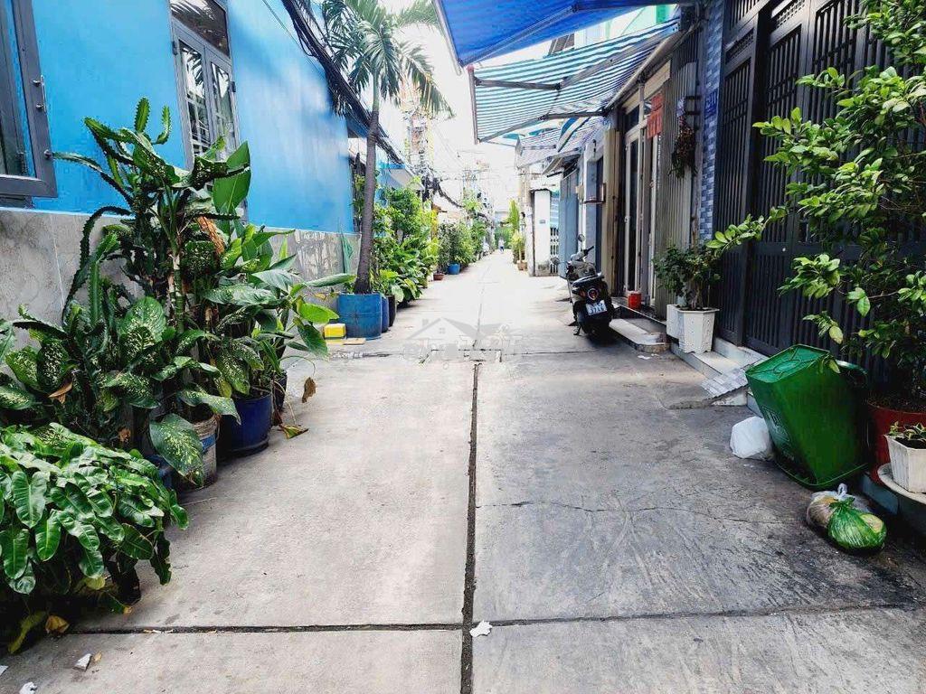 Nhà 6 x 5m ngay đầm sen - 4