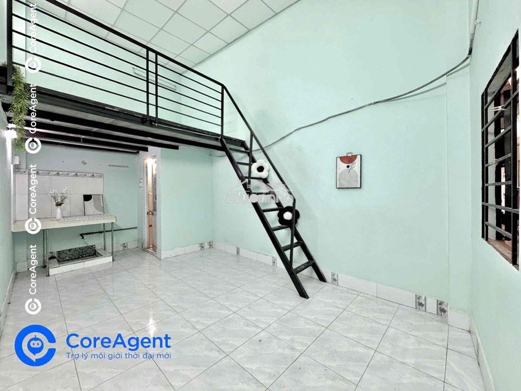 Phòng trệt gác cao nhận xe điện gần đầm sen - 3
