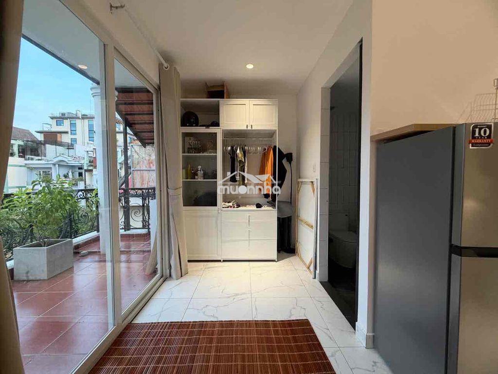 Cho thuê căn hộ studio + ban công rộng rãi ngay vlu - emart - vincom - 4