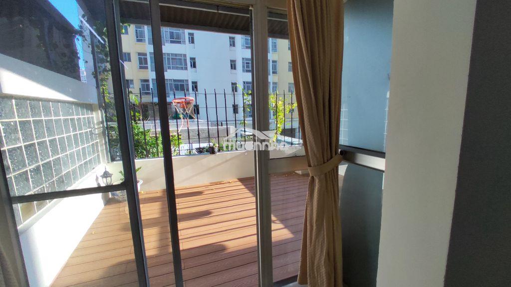 Căn góc có sân vườn sky gaden 1 2 pn, 1 wc 81m2 - 2