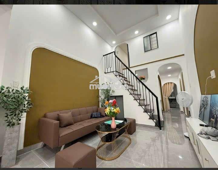 Bán nhà đẹp sát mặt tiền quang trung, p11, 40m²,3pn hơn 4 tỷ tl