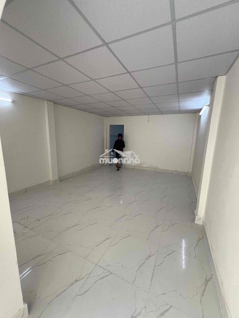 Cho thuê nhà hẻm xh 4x17m gác lửng nhà mới 8tr