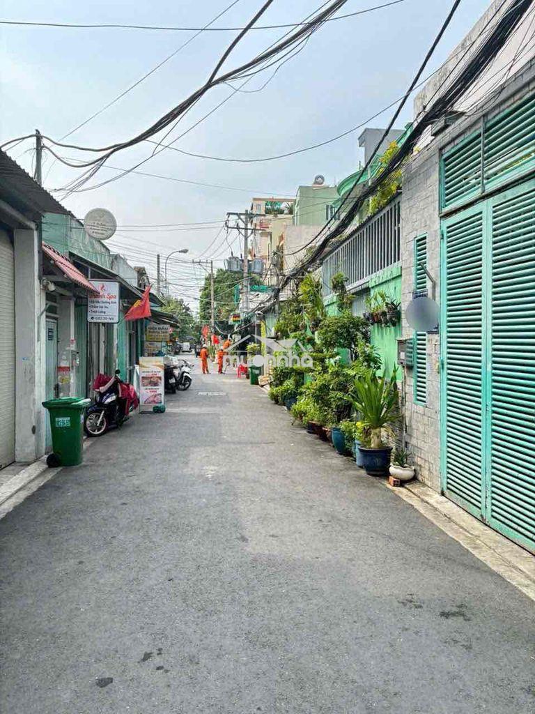 1 căn *** rẽ nhất q7 – hxh – dt: 100.3m²( 4.25/7.4m❌ 18.25m)–