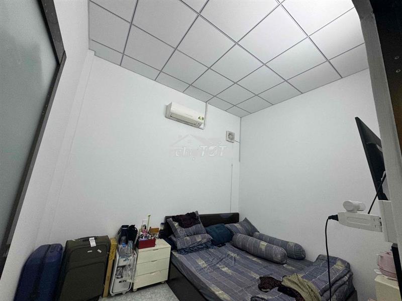 Nhà gác lửng 1 sẹt đường ven sông