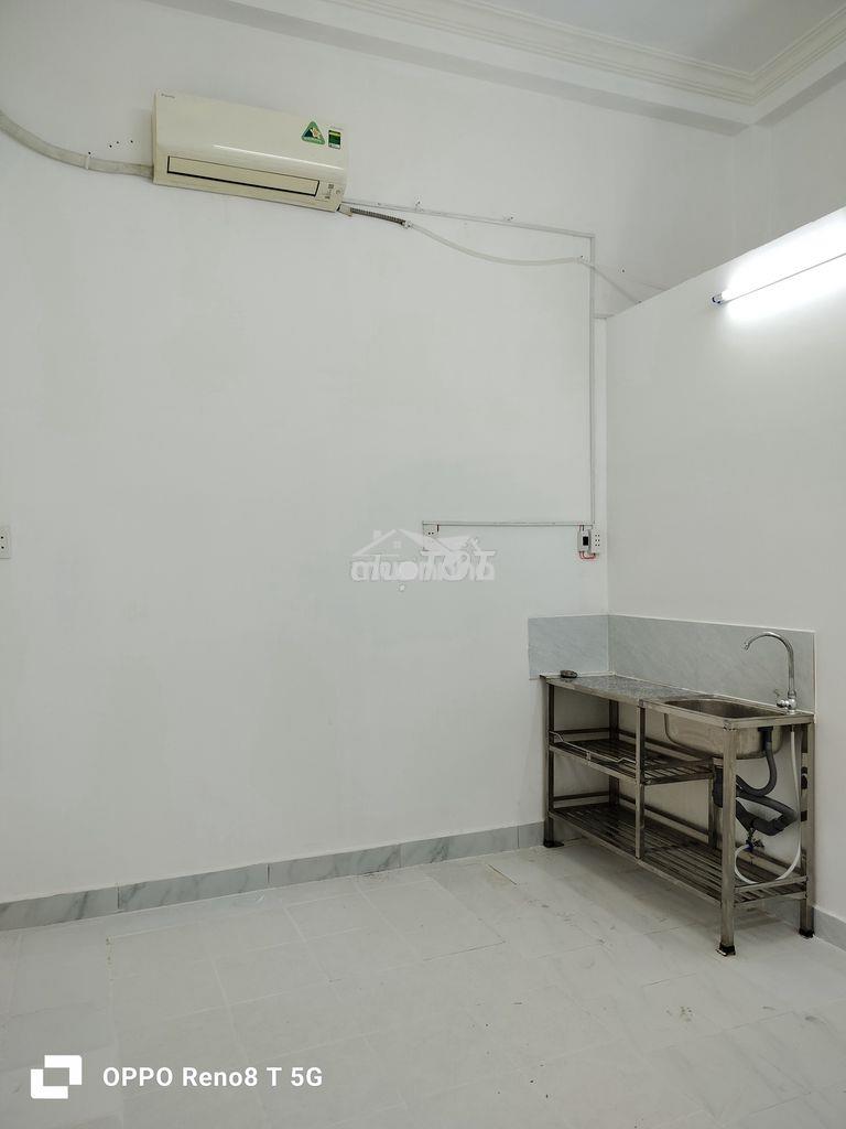 Phòng chính chủ 23m2-bếp-wcr-ml-mnn-gtd nguyễn thái sơn