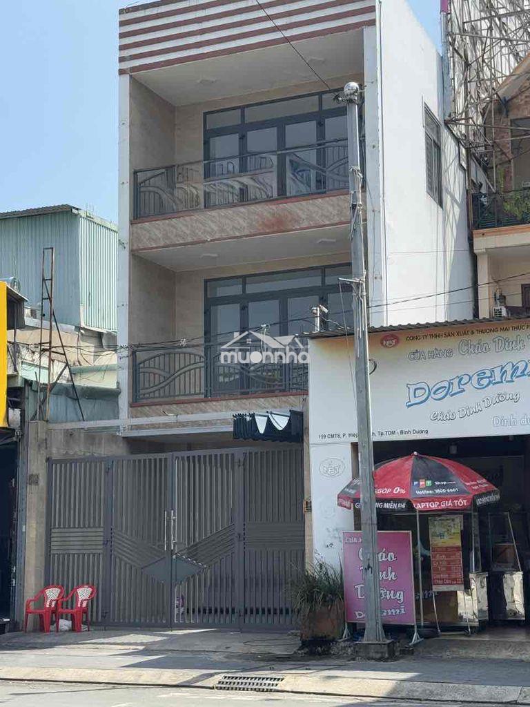 Cho thuê mbkd ngã tư cách mạng tháng 8