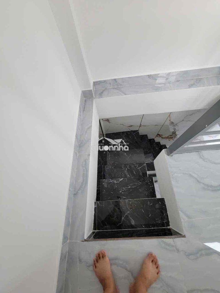 Nhà bán hẻm xe hơi q7 - 4