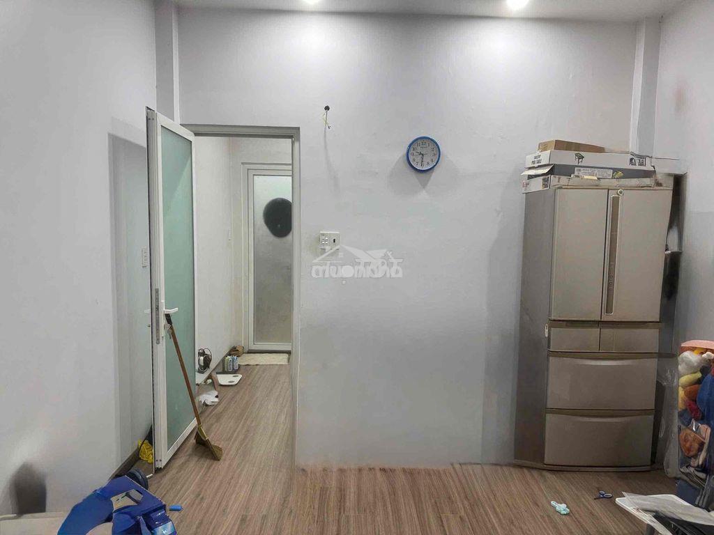 Nhà mới hẻm bà hom, dt: 3.8 x 12.6m nở hậu 6.5m 2pn 2wc, giá: 5tỷ - 3