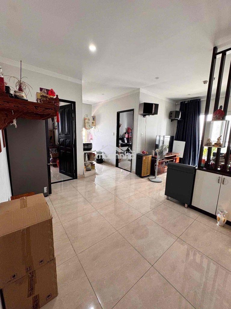 Cho thuê chung cư mỹ phúc 2pn 2bancon view q.1. đầy đủ nội thất.
