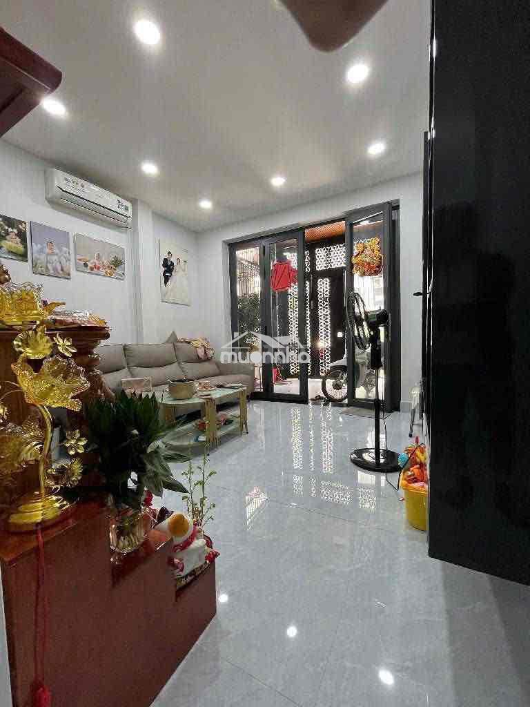 Nhà mới diện tích rộng giá tốt quận 7 thiết kế  :2phòng ngủ , 2wc.  d - 2