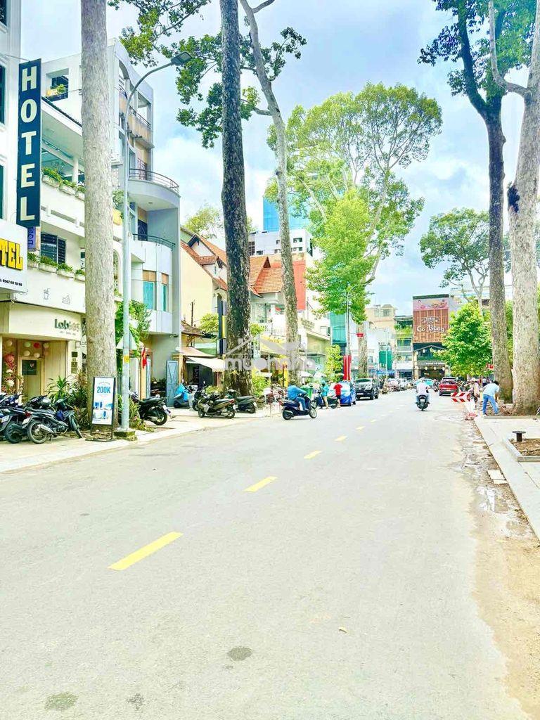 Bán khách sạn mt đường sương nguyệt ánh q1