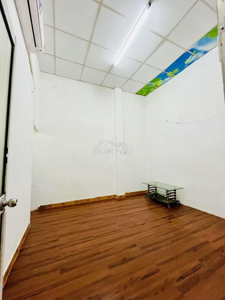 Cho thuê phòng trọ 20m2, tại 182 đường thoại ngọc hầu, phòng sạch đẹp