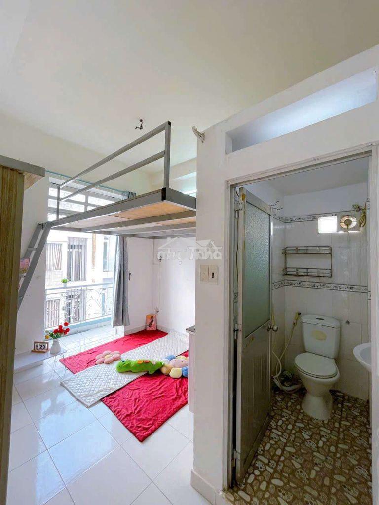 Phòng trọ bạn công thoáng mát - mã lò - 4