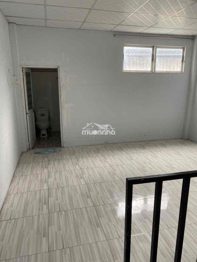Nhà hẻm xe hơi đường hoàng ngân - 2