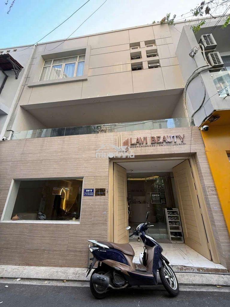 Nguyên căn ngang 7m ngay mặt tiền