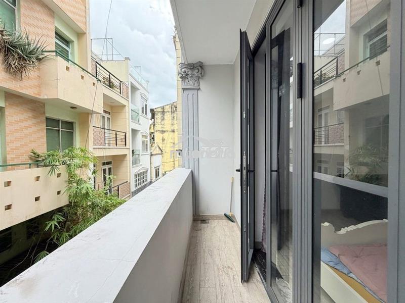 Bán nhà xây 5 tầng - khu đường trần đình xu - bán 15.3 tỷ