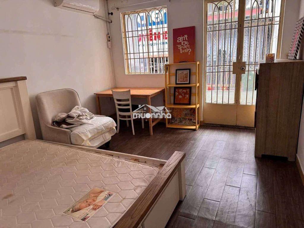 Cho thuê nguyên lầu 1, h3g, đuong 3/2 q.10 - 3