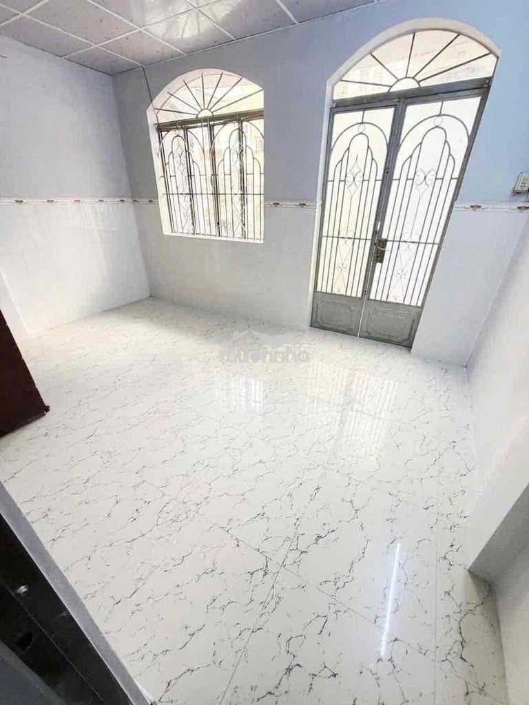 Nhà thuê đẹp, nguyễn xuân khoát, tân phú hẻm 3m - 4