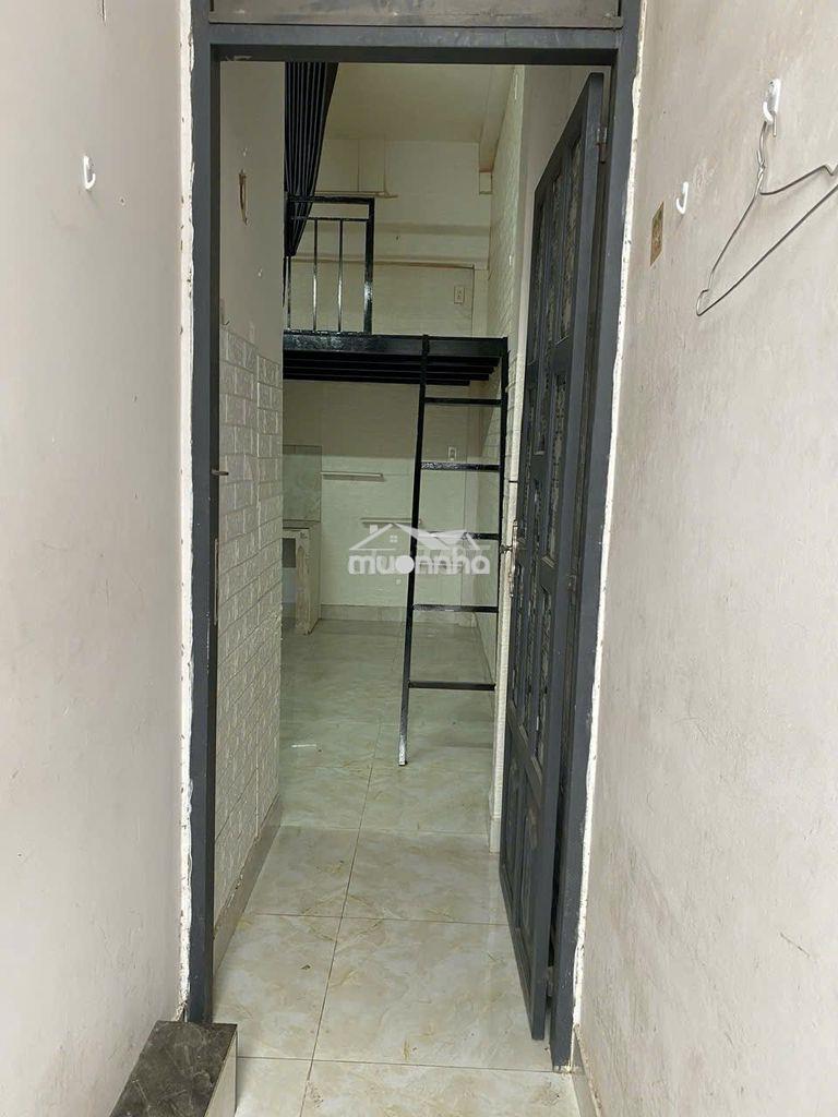 Phòng tiện nghi – có máy lạnh – đi lại thuận tiện!! - 2