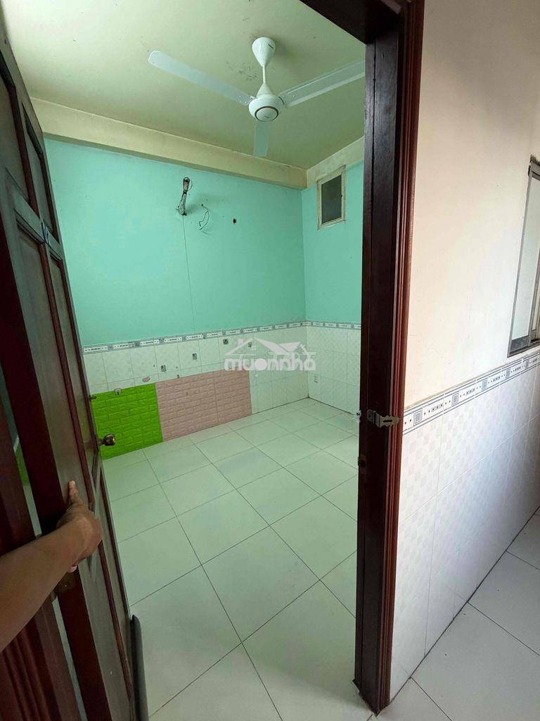 Cho thuê phòng 18m2 - 4