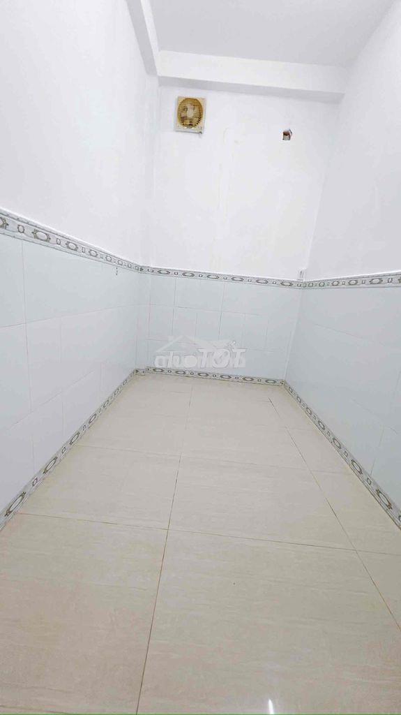 Cho thuê phòng ngay đại học nguyễn tất thành - 3