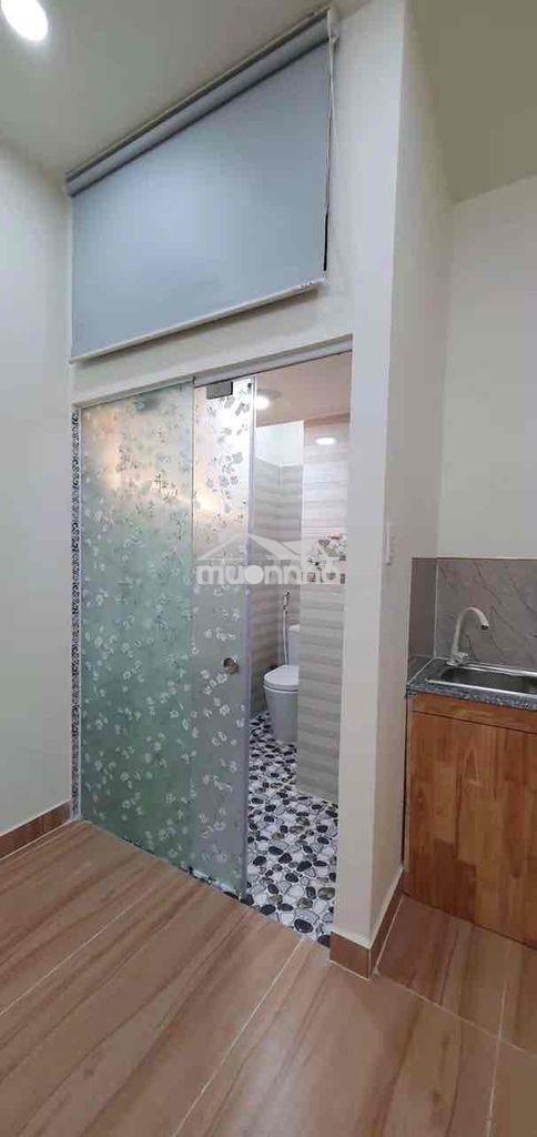 Cho thuê phòng trệt 27 m2 cmt8 quận 10 - 3