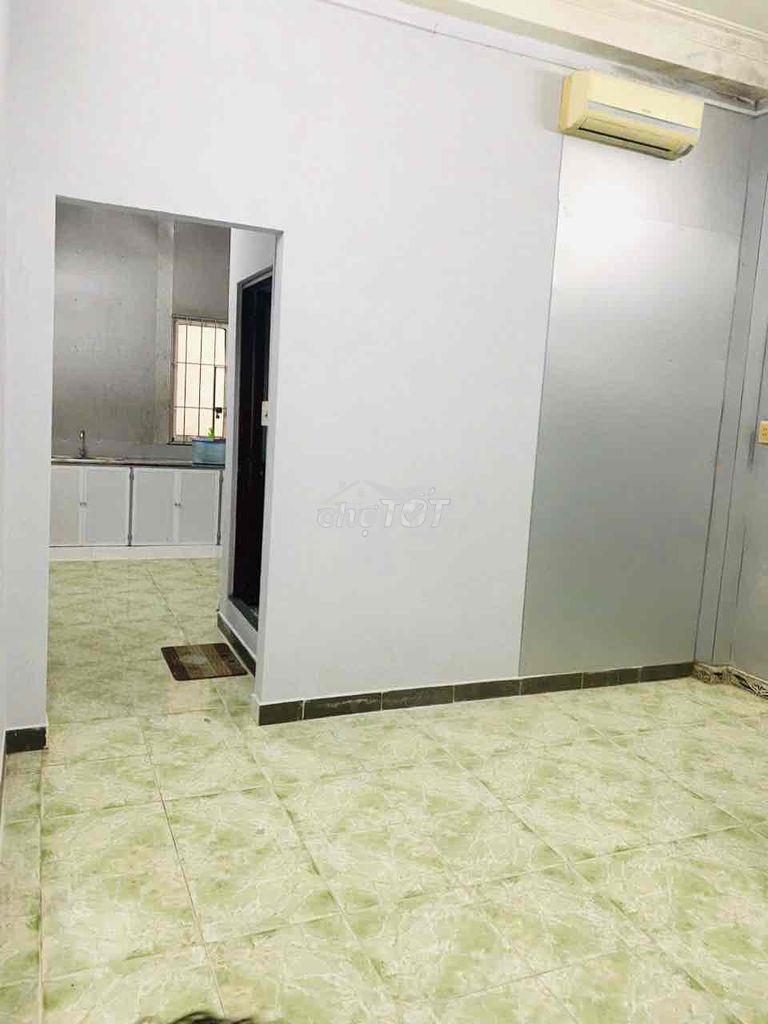 Phòng full nội thất q8