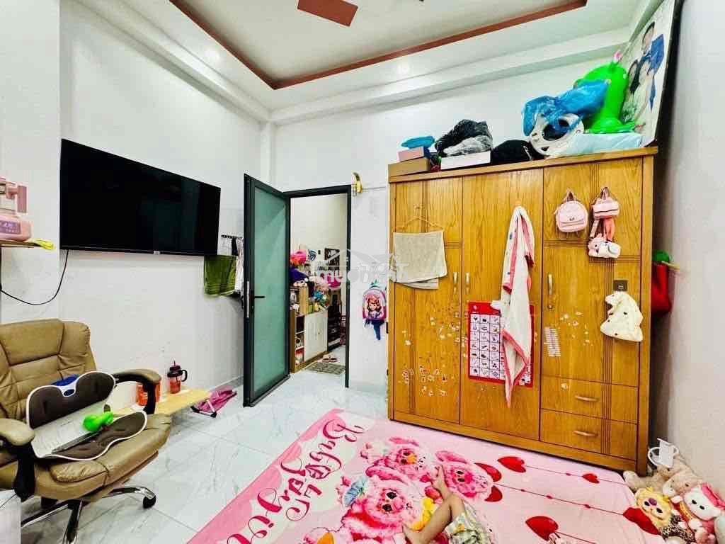 Hẻm xe tải - 50m2 - 4 tầng - shr hoàn công - 1/ gần cầu chà và - chỉ 5 - 3