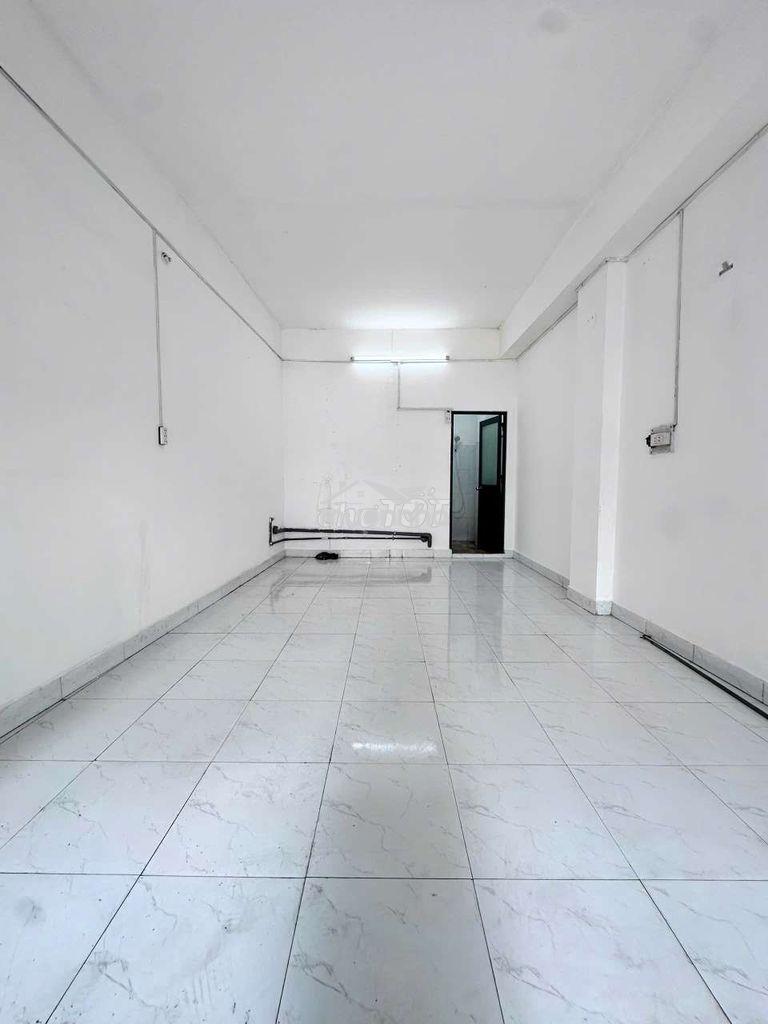 Mặt bằng 39a hùng vương phường 4 quận 5 - 4