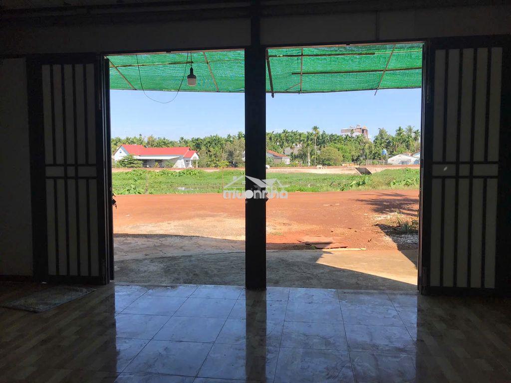 Cho thuê nhà gần đường cách mạng tháng 8, 2,6 triệu/tháng, p thuận an - 3