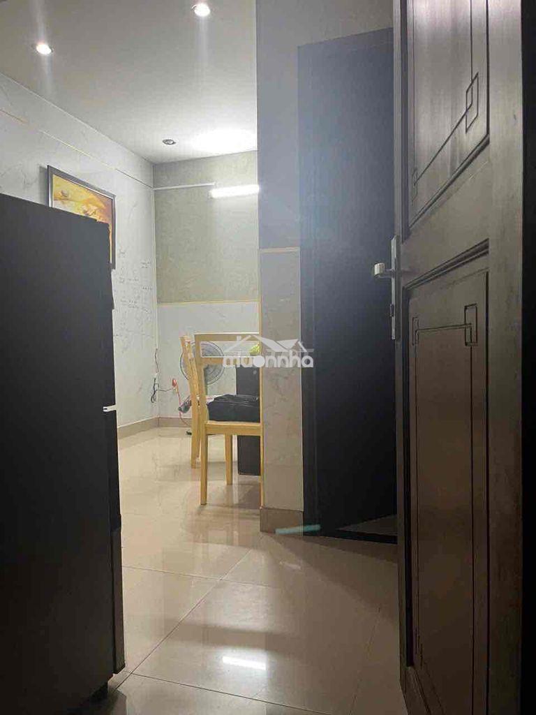 Cho thuê căn hộ 35 m2 1 phòng ngủ đường cửu long, tân bình