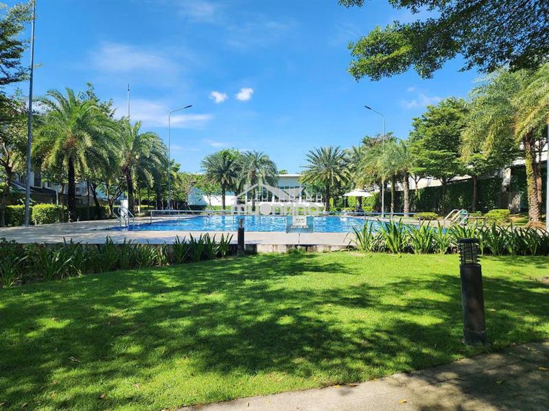 Cho thuê 2 phòng 10 & 30m2 + tầng trệt 100m2full nội thất vip ecolake